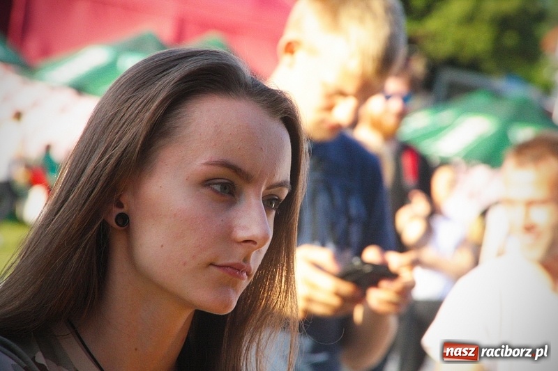 Zdjęcie w galerii na portalu naszraciborz.pl: Najcieplejsze Miejsce na Ziemi. Muzyka reggae na dwa dni zawładnęła Wodzisławiem. FOTORELACJA  wiadomości z regionu