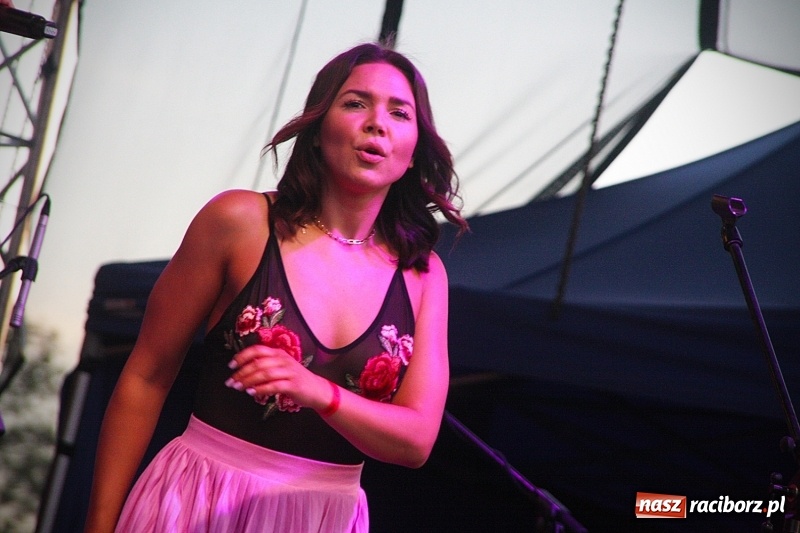 Zdjęcie w galerii na portalu naszraciborz.pl: Najcieplejsze Miejsce na Ziemi. Muzyka reggae na dwa dni zawładnęła Wodzisławiem. FOTORELACJA  wiadomości z regionu