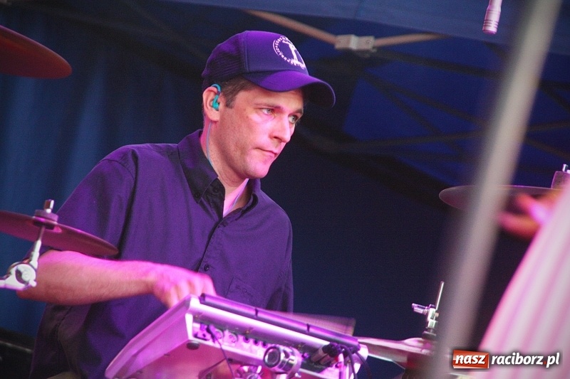 Zdjęcie w galerii na portalu naszraciborz.pl: Najcieplejsze Miejsce na Ziemi. Muzyka reggae na dwa dni zawładnęła Wodzisławiem. FOTORELACJA  wiadomości z regionu