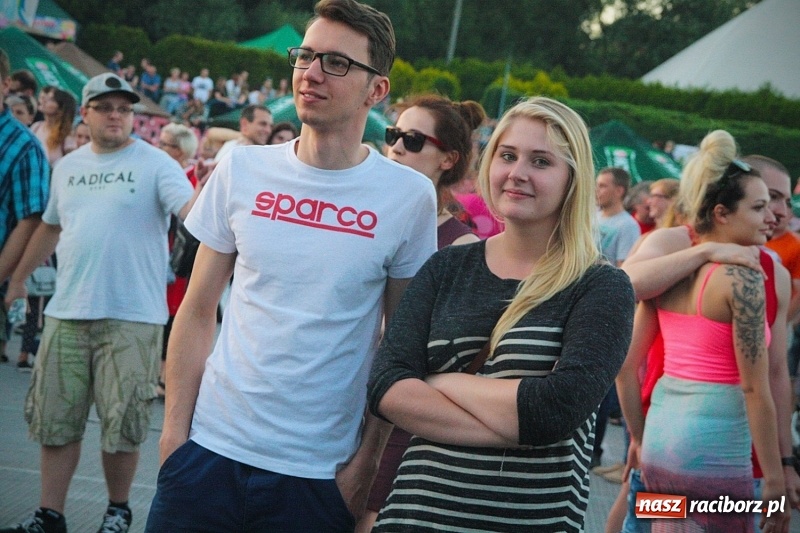 Zdjęcie w galerii na portalu naszraciborz.pl: Najcieplejsze Miejsce na Ziemi. Muzyka reggae na dwa dni zawładnęła Wodzisławiem. FOTORELACJA  wiadomości z regionu