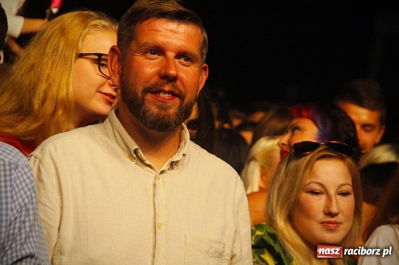 Zdjęcie w galerii na portalu naszraciborz.pl: Najcieplejsze Miejsce na Ziemi. Muzyka reggae na dwa dni zawładnęła Wodzisławiem. FOTORELACJA  wiadomości z regionu