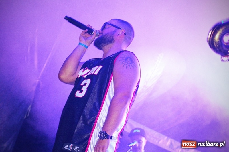 Zdjęcie w galerii na portalu naszraciborz.pl: Najcieplejsze Miejsce na Ziemi. Muzyka reggae na dwa dni zawładnęła Wodzisławiem. FOTORELACJA  wiadomości z regionu