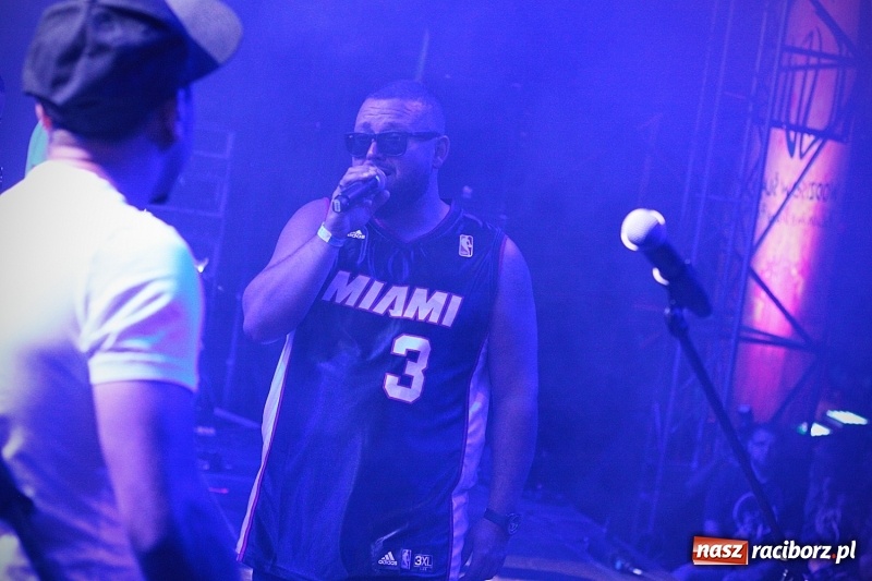 Zdjęcie w galerii na portalu naszraciborz.pl: Najcieplejsze Miejsce na Ziemi. Muzyka reggae na dwa dni zawładnęła Wodzisławiem. FOTORELACJA  wiadomości z regionu