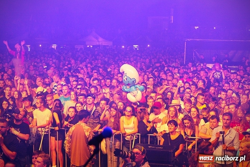 Zdjęcie w galerii na portalu naszraciborz.pl: Najcieplejsze Miejsce na Ziemi. Muzyka reggae na dwa dni zawładnęła Wodzisławiem. FOTORELACJA  wiadomości z regionu