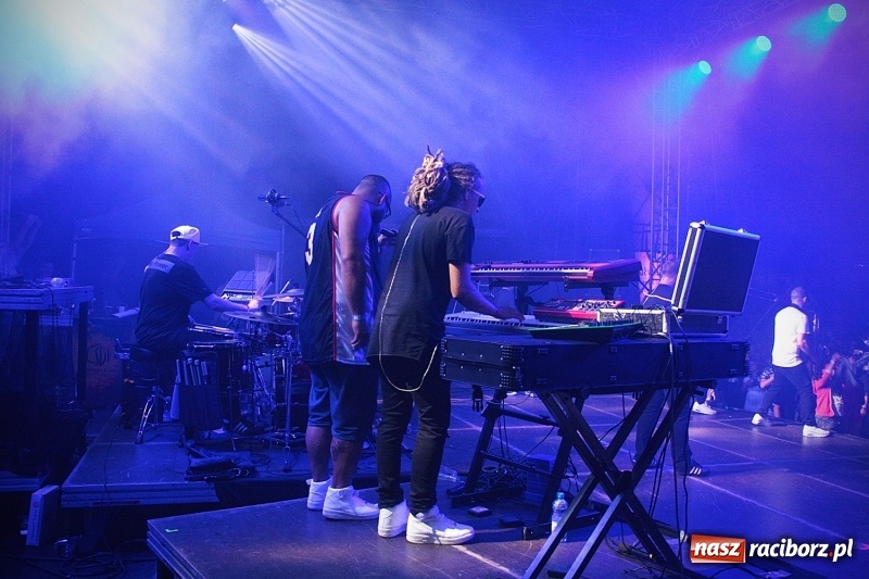 Zdjęcie w galerii na portalu naszraciborz.pl: Najcieplejsze Miejsce na Ziemi. Muzyka reggae na dwa dni zawładnęła Wodzisławiem. FOTORELACJA  wiadomości z regionu