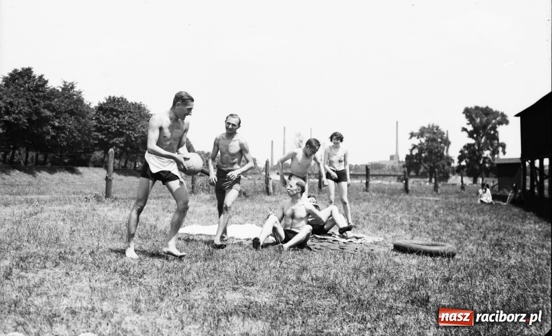 Zdjęcie w galerii na portalu naszraciborz.pl: Racibórz retro, czyli jak dawniej wypoczywali raciborzanie ARCHIWALNE FOTO  wiadomości z regionu