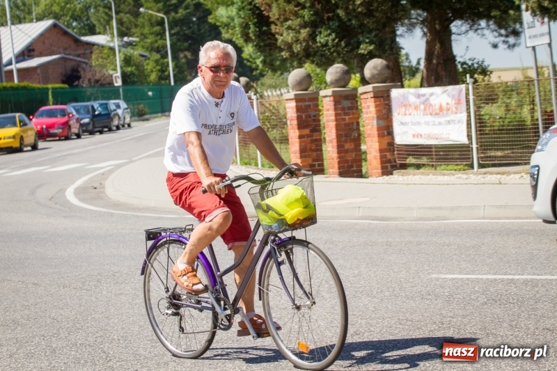 Zdjęcie w galerii na portalu naszraciborz.pl: Rodzinny Rajd Rowerowy w Krzanowicach wiadomości z regionu