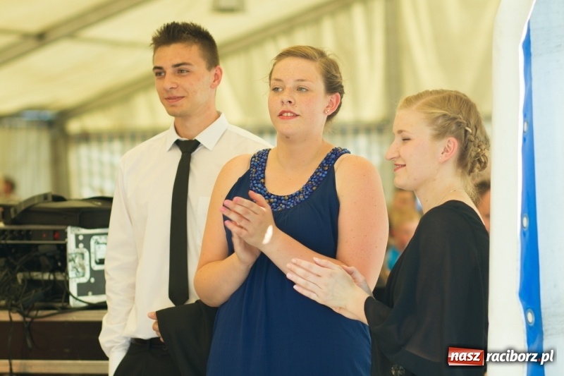 Zdjęcie w galerii na portalu naszraciborz.pl: Drugi dzień obchodów dni Krzanowic. Gwiazdą wieczoru Grzegorz Poloczek wiadomości z regionu