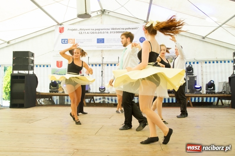 Zdjęcie w galerii na portalu naszraciborz.pl: Drugi dzień obchodów dni Krzanowic. Gwiazdą wieczoru Grzegorz Poloczek wiadomości z regionu