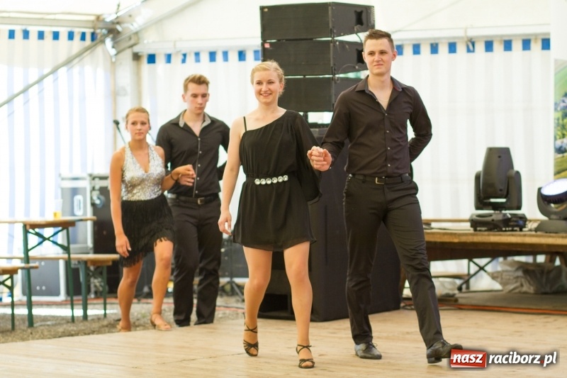 Zdjęcie w galerii na portalu naszraciborz.pl: Drugi dzień obchodów dni Krzanowic. Gwiazdą wieczoru Grzegorz Poloczek wiadomości z regionu