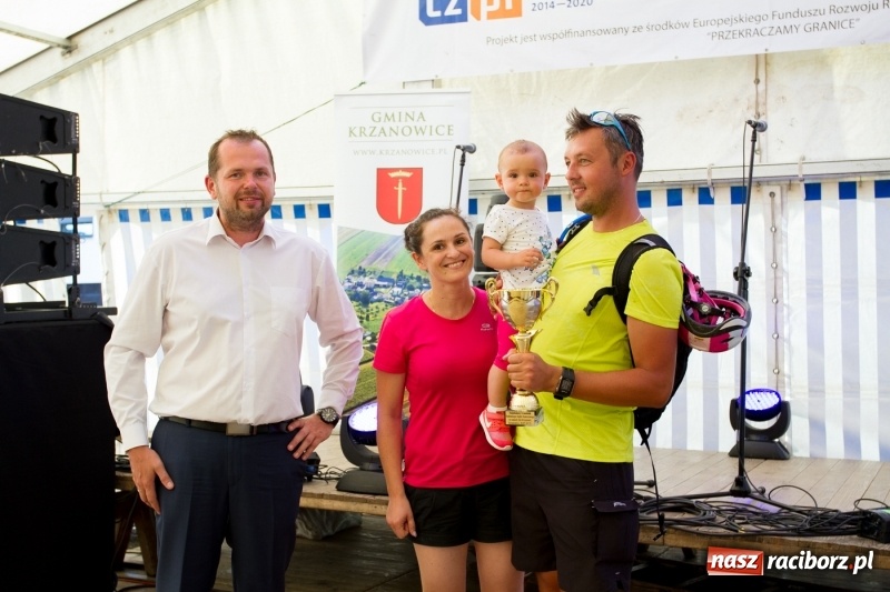 Zdjęcie w galerii na portalu naszraciborz.pl: Drugi dzień obchodów dni Krzanowic. Gwiazdą wieczoru Grzegorz Poloczek wiadomości z regionu