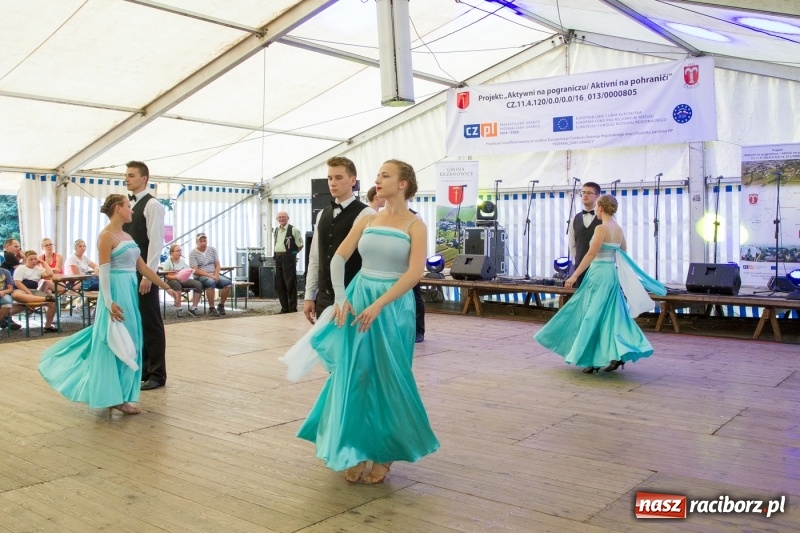 Zdjęcie w galerii na portalu naszraciborz.pl: Drugi dzień obchodów dni Krzanowic. Gwiazdą wieczoru Grzegorz Poloczek wiadomości z regionu