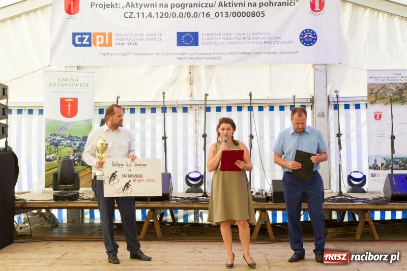 Zdjęcie w galerii na portalu naszraciborz.pl: Drugi dzień obchodów dni Krzanowic. Gwiazdą wieczoru Grzegorz Poloczek wiadomości z regionu