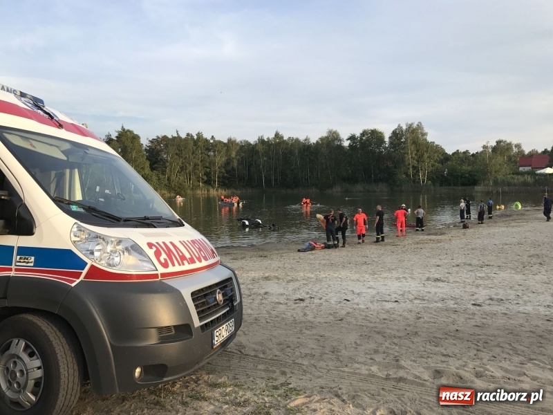 Zdjęcie w galerii na portalu naszraciborz.pl: Tragedia w Kuźni Raciborskiej. W akwenie ośrodka Wodnik utonął 18-latek wiadomości z regionu
