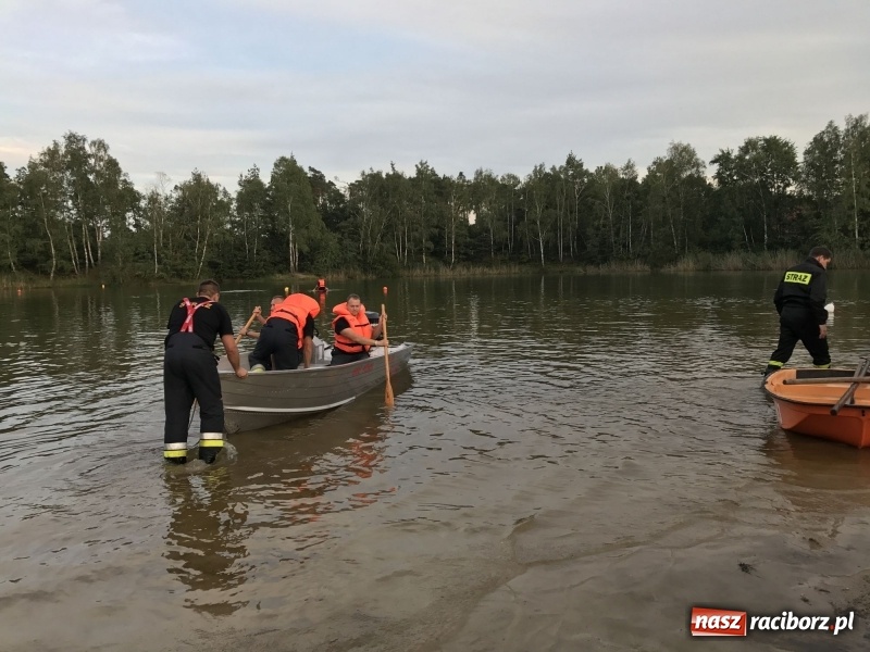 Zdjęcie w galerii na portalu naszraciborz.pl: Tragedia w Kuźni Raciborskiej. W akwenie ośrodka Wodnik utonął 18-latek wiadomości z regionu