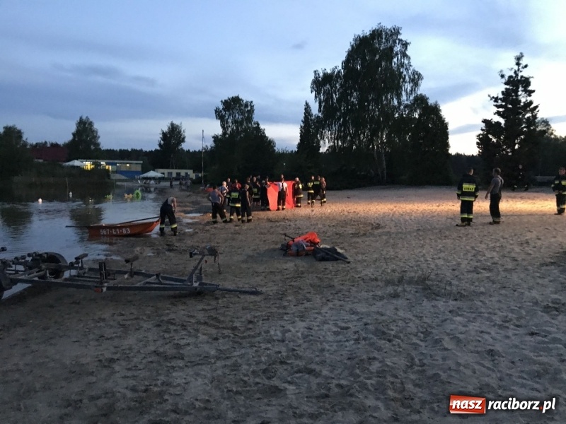 Zdjęcie w galerii na portalu naszraciborz.pl: Tragedia w Kuźni Raciborskiej. W akwenie ośrodka Wodnik utonął 18-latek wiadomości z regionu
