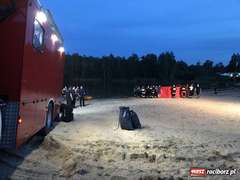 Zdjęcie w galerii na portalu naszraciborz.pl: Tragedia w Kuźni Raciborskiej. W akwenie ośrodka Wodnik utonął 18-latek wiadomości z regionu