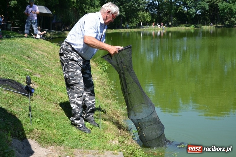 Zdjęcie w galerii na portalu naszraciborz.pl: Kazimierz Cieślak najlepszym wędkarzem wśród emerytów i rencistów podczas zawodów w Tworkowie wiadomości z regionu