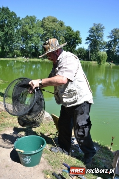 Zdjęcie w galerii na portalu naszraciborz.pl: Kazimierz Cieślak najlepszym wędkarzem wśród emerytów i rencistów podczas zawodów w Tworkowie wiadomości z regionu