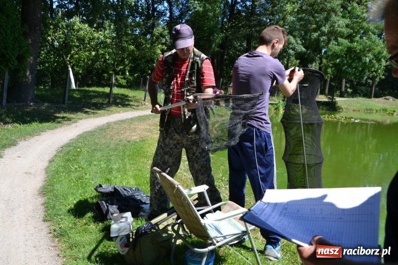 Zdjęcie w galerii na portalu naszraciborz.pl: Kazimierz Cieślak najlepszym wędkarzem wśród emerytów i rencistów podczas zawodów w Tworkowie wiadomości z regionu