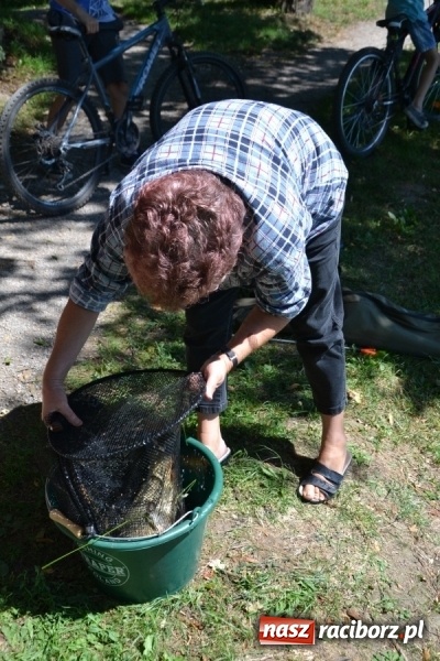 Zdjęcie w galerii na portalu naszraciborz.pl: Kazimierz Cieślak najlepszym wędkarzem wśród emerytów i rencistów podczas zawodów w Tworkowie wiadomości z regionu