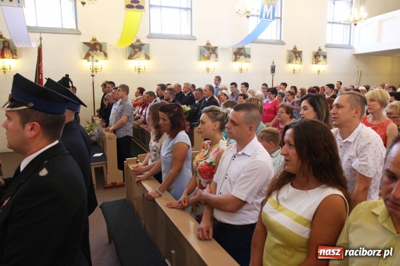 Zdjęcie w galerii na portalu naszraciborz.pl: Ksiądz Edward Lisowski pożegnał się z parafianami z Kobyli wiadomości z regionu