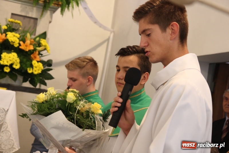 Zdjęcie w galerii na portalu naszraciborz.pl: Ksiądz Edward Lisowski pożegnał się z parafianami z Kobyli wiadomości z regionu