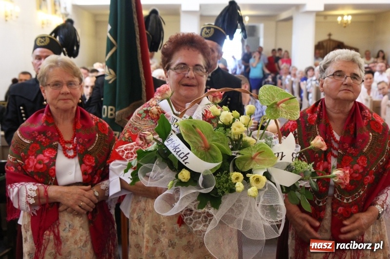 Zdjęcie w galerii na portalu naszraciborz.pl: Ksiądz Edward Lisowski pożegnał się z parafianami z Kobyli wiadomości z regionu