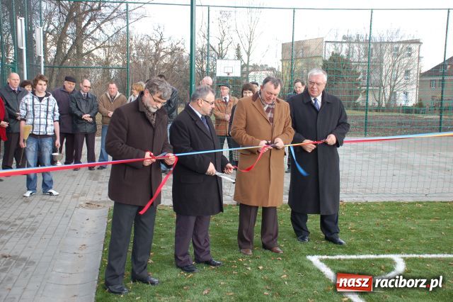 Zdjęcie w galerii na portalu naszraciborz.pl: Pierwszy Orlik w gminie i w powiecie wiadomości z regionu