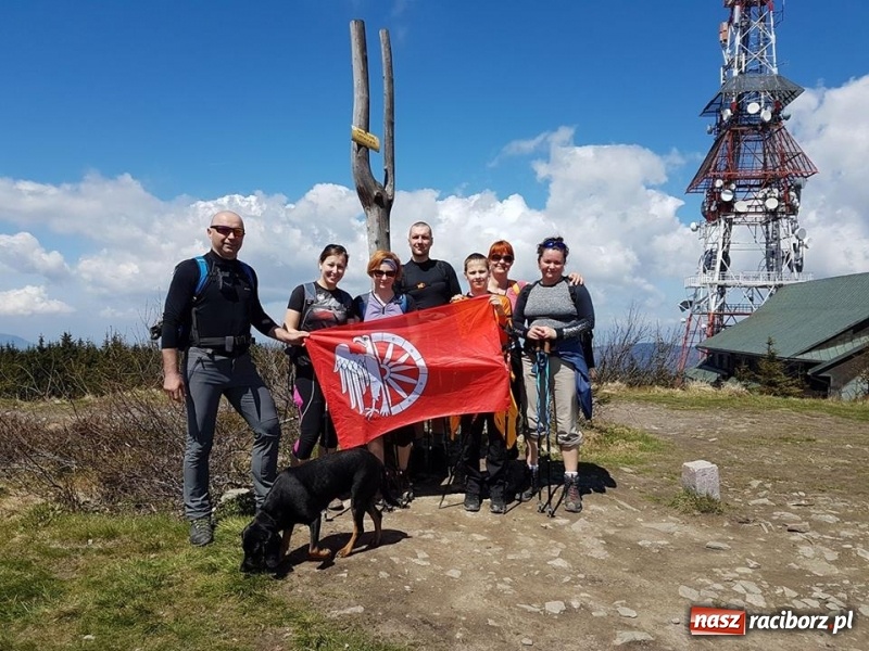 Zdjęcie w galerii na portalu naszraciborz.pl: W Rumunii, na Gerlachu czy w Adriatyku - podróżnicy Adventure Blue Diving Team promują 800-lecie Raciborza  wiadomości z regionu
