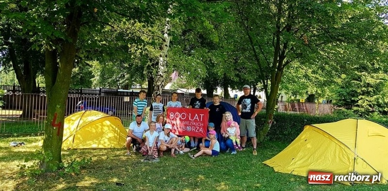 Zdjęcie w galerii na portalu naszraciborz.pl: W Rumunii, na Gerlachu czy w Adriatyku - podróżnicy Adventure Blue Diving Team promują 800-lecie Raciborza  wiadomości z regionu