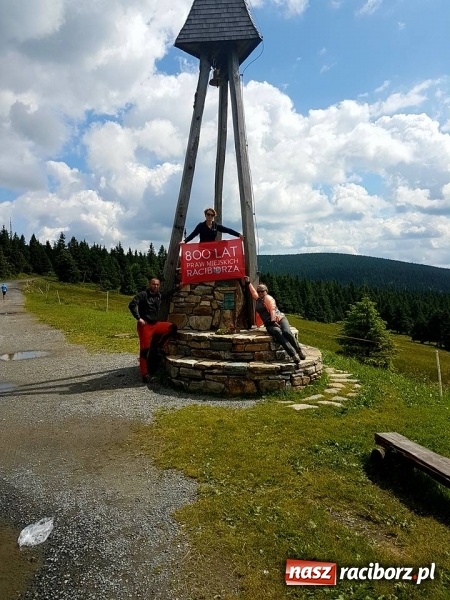 Zdjęcie w galerii na portalu naszraciborz.pl: W Rumunii, na Gerlachu czy w Adriatyku - podróżnicy Adventure Blue Diving Team promują 800-lecie Raciborza  wiadomości z regionu