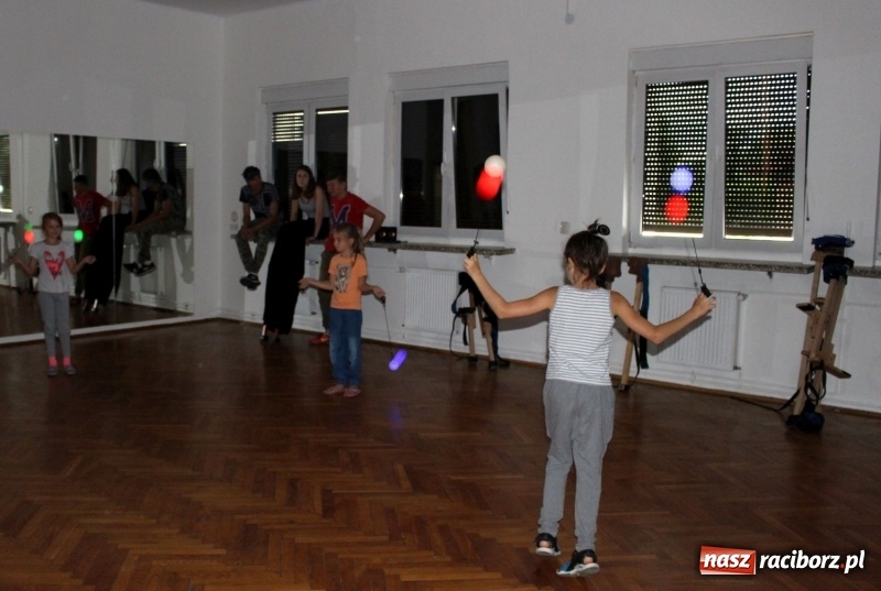 Zdjęcie w galerii na portalu naszraciborz.pl: Finał Akcji Lato w Nędzy - podróży do Australii zorganizowanej przez GCK i GBP  wiadomości z regionu