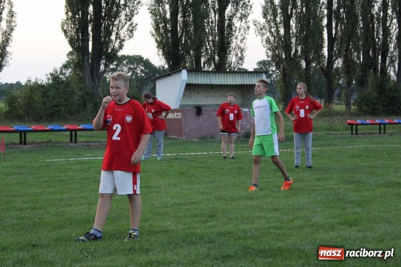 Zdjęcie w galerii na portalu naszraciborz.pl: Cyprzanów i Wojnowice trenują do Mistrzostw Polski w piłce palantowej  wiadomości z regionu
