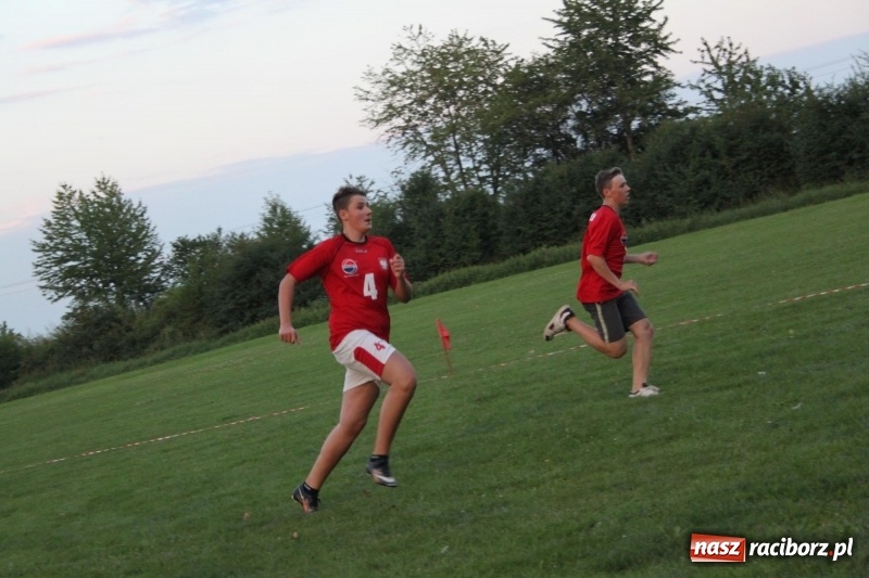 Zdjęcie w galerii na portalu naszraciborz.pl: Cyprzanów i Wojnowice trenują do Mistrzostw Polski w piłce palantowej  wiadomości z regionu