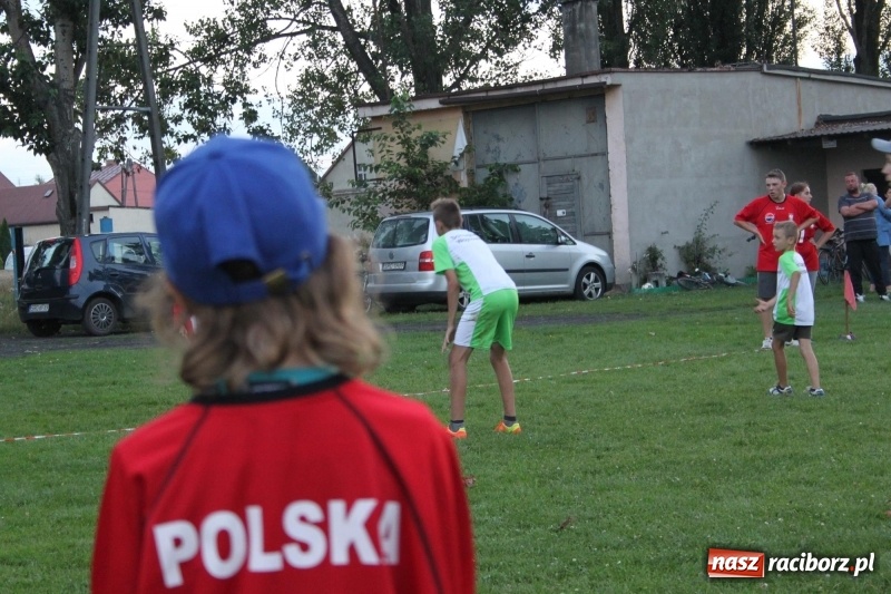 Zdjęcie w galerii na portalu naszraciborz.pl: Cyprzanów i Wojnowice trenują do Mistrzostw Polski w piłce palantowej  wiadomości z regionu