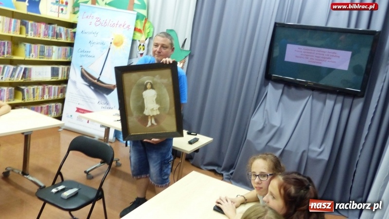 Zdjęcie w galerii na portalu naszraciborz.pl: Wakacje z duchami - raciborska biblioteka zaprosiła na Noc Łowców Duchów wiadomości z regionu