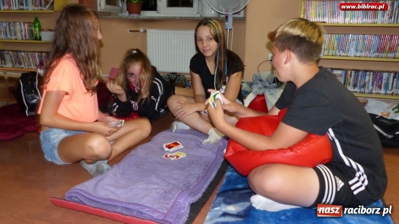 Zdjęcie w galerii na portalu naszraciborz.pl: Wakacje z duchami - raciborska biblioteka zaprosiła na Noc Łowców Duchów wiadomości z regionu