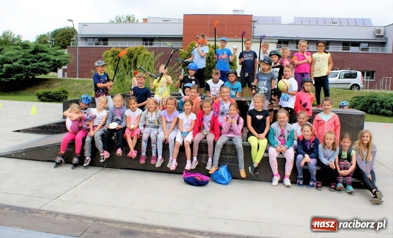 Zdjęcie w galerii na portalu naszraciborz.pl: Kolejny tydzień aktywnego wypoczynku w ramach wakacji w klubach SM Nowoczesna wiadomości z regionu
