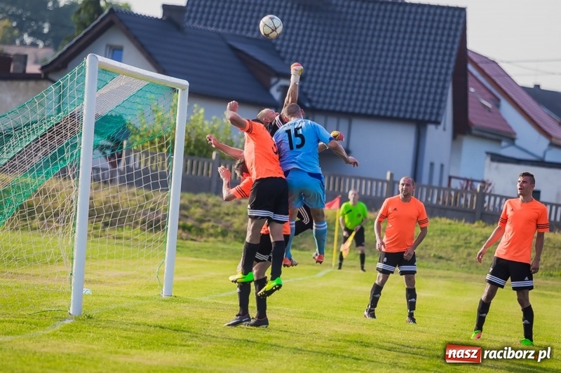 Zdjęcie w galerii na portalu naszraciborz.pl: Wysoka wygrana Unii Racibórz ze Studzienną wiadomości z regionu