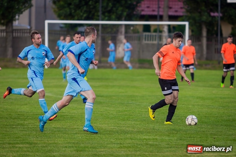 Zdjęcie w galerii na portalu naszraciborz.pl: Wysoka wygrana Unii Racibórz ze Studzienną wiadomości z regionu