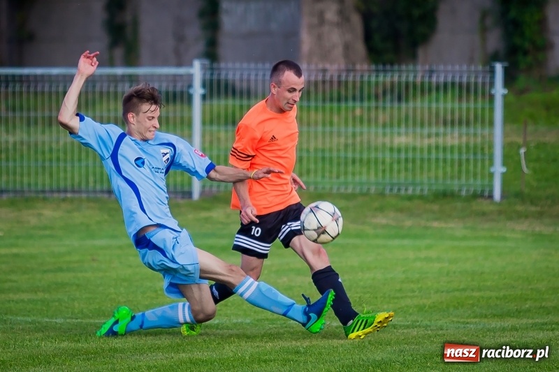 Zdjęcie w galerii na portalu naszraciborz.pl: Wysoka wygrana Unii Racibórz ze Studzienną wiadomości z regionu