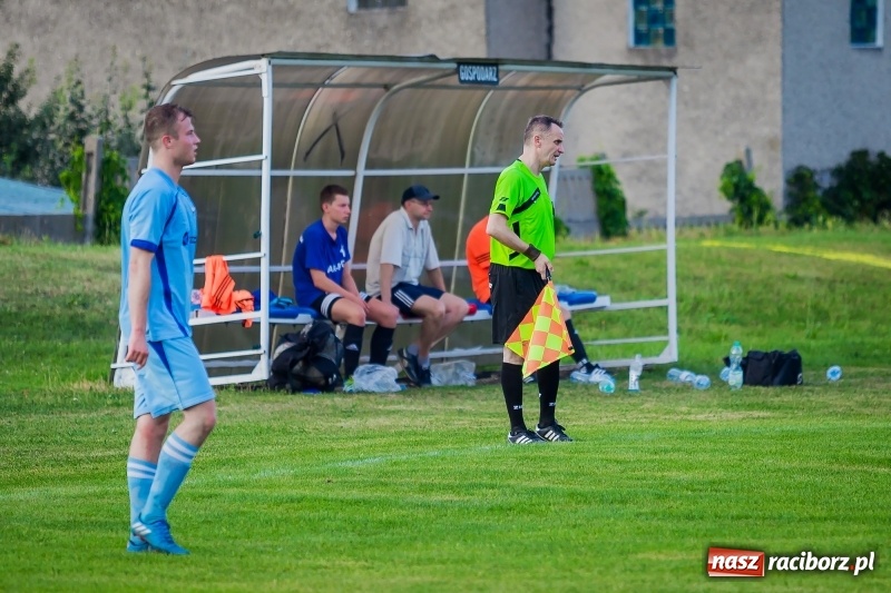 Zdjęcie w galerii na portalu naszraciborz.pl: Wysoka wygrana Unii Racibórz ze Studzienną wiadomości z regionu