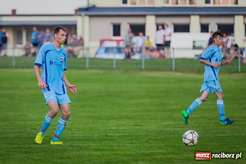 Zdjęcie w galerii na portalu naszraciborz.pl: Wysoka wygrana Unii Racibórz ze Studzienną wiadomości z regionu