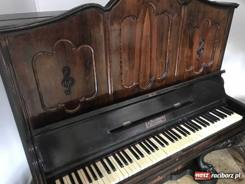 Zdjęcie w galerii na portalu naszraciborz.pl: W Raciborzu produkowano dawniej pianina i to z użyciem kości słoniowej  wiadomości z regionu