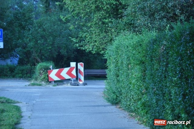 Zdjęcie w galerii na portalu naszraciborz.pl: Trwają prace związane z budową kanalizacji w Kuźni Raciborskiej  wiadomości z regionu
