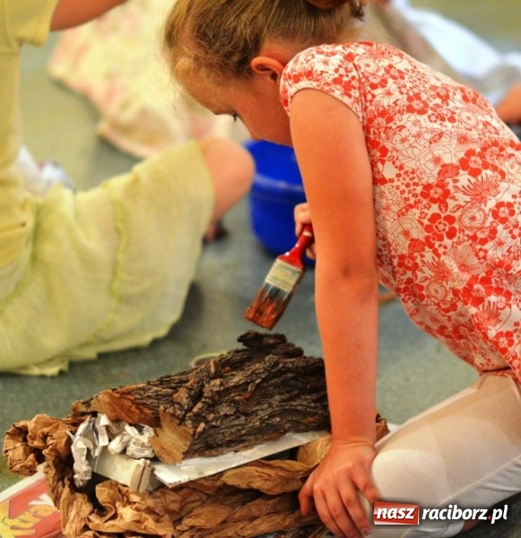 Zdjęcie w galerii na portalu naszraciborz.pl: Opakowanie na duszę - kreatywne warsztaty w Strzesze wiadomości z regionu