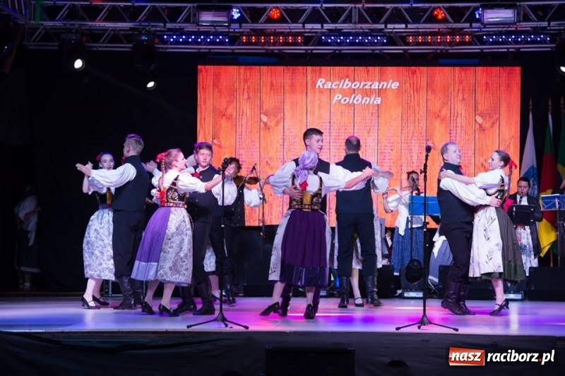 Zdjęcie w galerii na portalu naszraciborz.pl: Zespół Raciborzanie na Festiwalu w Brazylii wiadomości z regionu