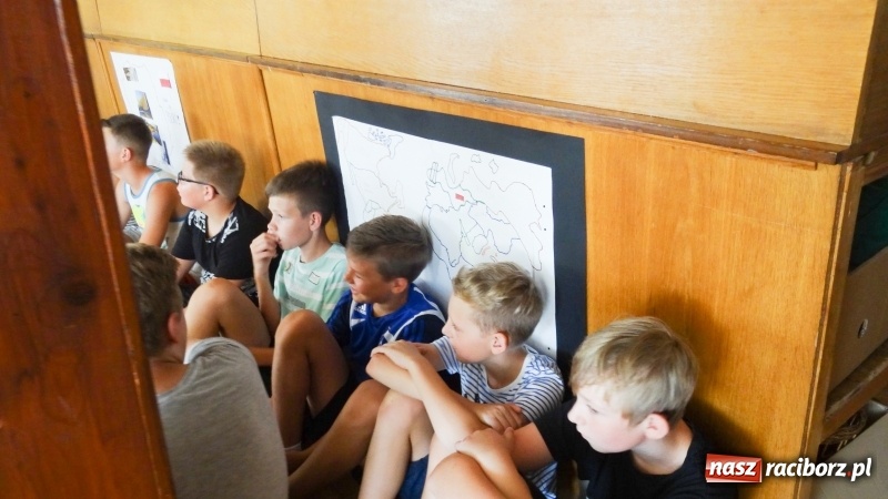 Zdjęcie w galerii na portalu naszraciborz.pl: Rozpoczęcie wakacyjnej akcji w Krzanowicach wiadomości z regionu