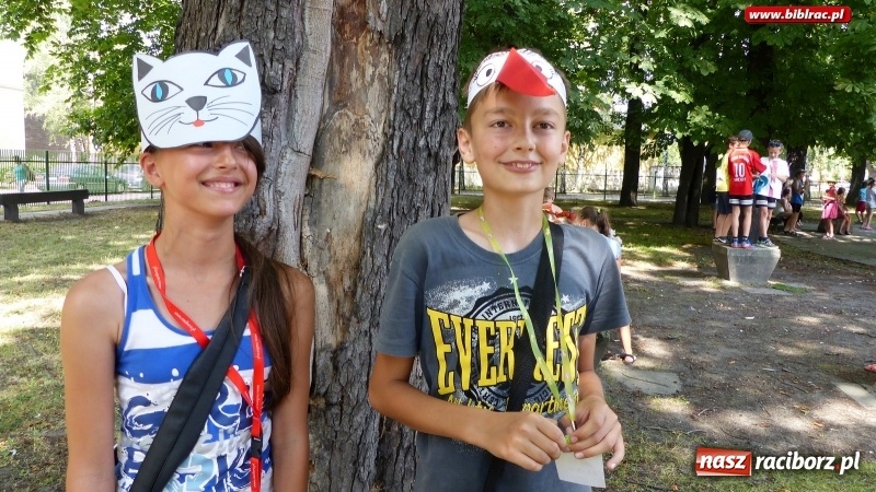 Zdjęcie w galerii na portalu naszraciborz.pl: Lato z biblioteką: Dzień Postaci z Bajek wiadomości z regionu